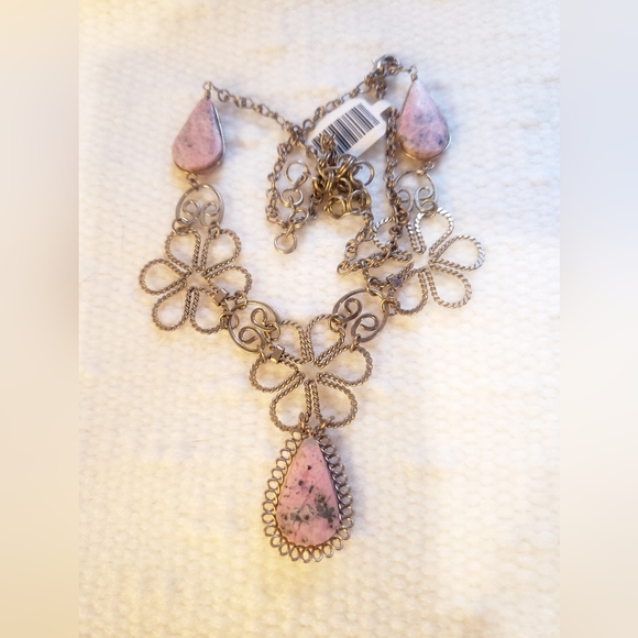 Peruvian Rhodonite Necklace - Picture 3 of 7